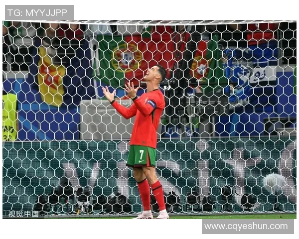 足球明星罚失点球瞬间盘点：那些让人心碎的时刻与背后的故事